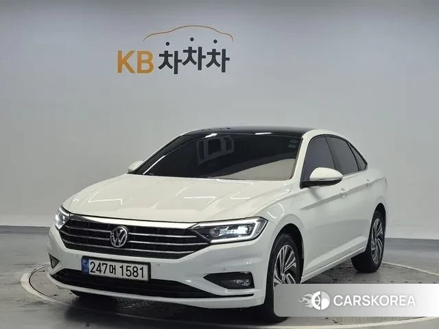 Volkswagen 7th Generation of Jetta 2020 Белый из Кореи
