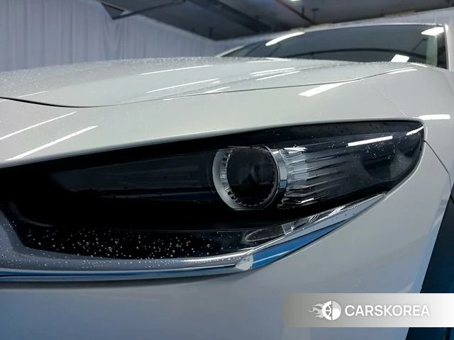 Mazda CX-30 2021 Белый из Китая