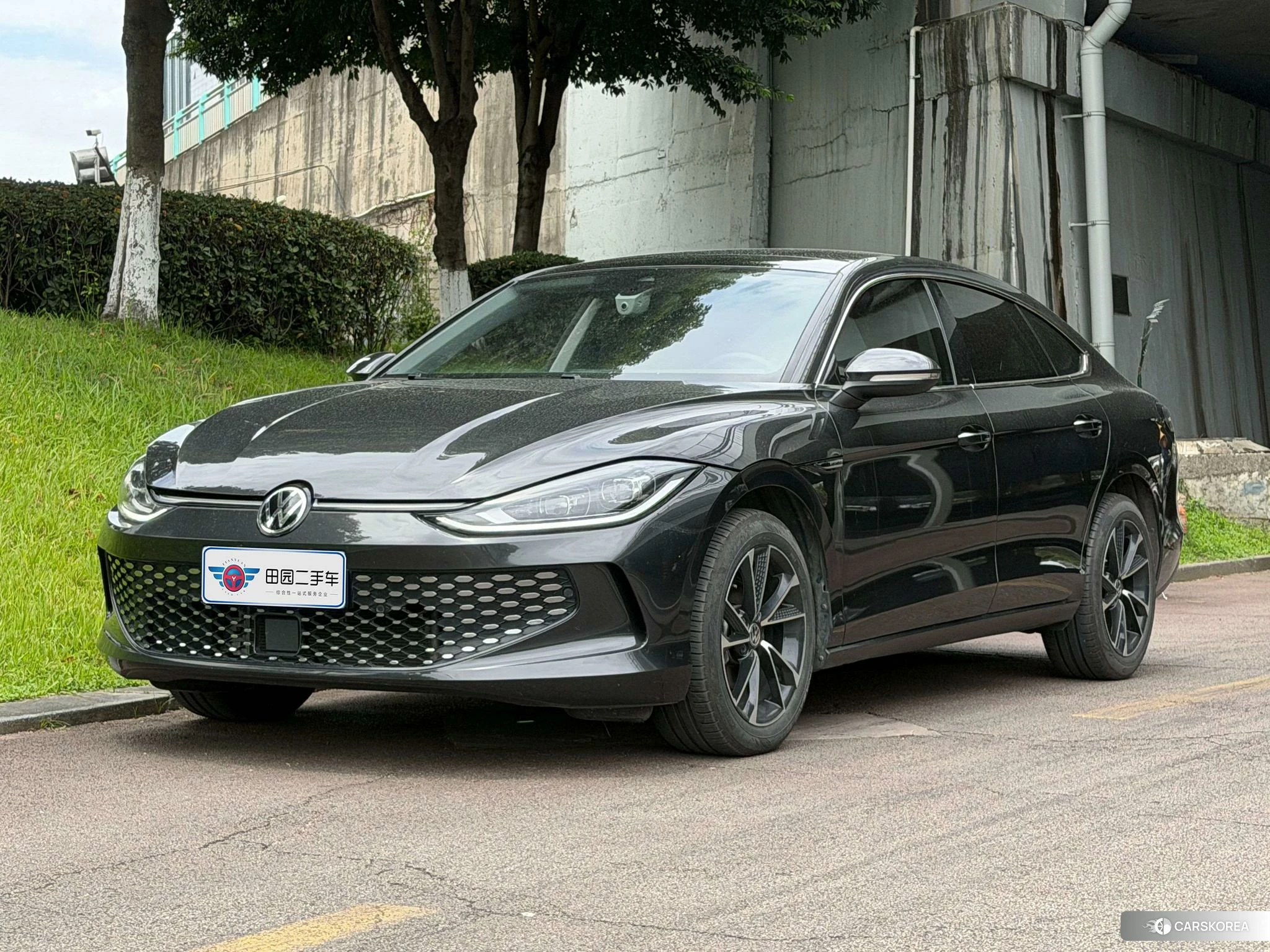 Volkswagen Lingdu 2023 Черный из Китая
