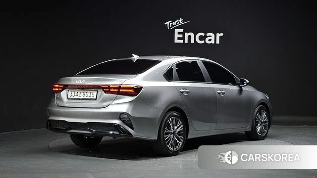 Kia The New K3 2nd generation 2022 Серебристо-серый из Кореи