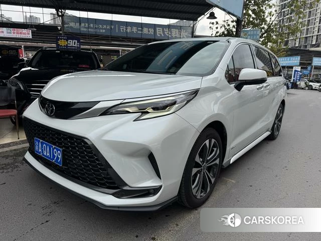 Toyota Grevia 2024 Белый из Китая