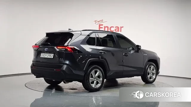 Toyota RAV4 5th Generation 2021 Серый из Кореи