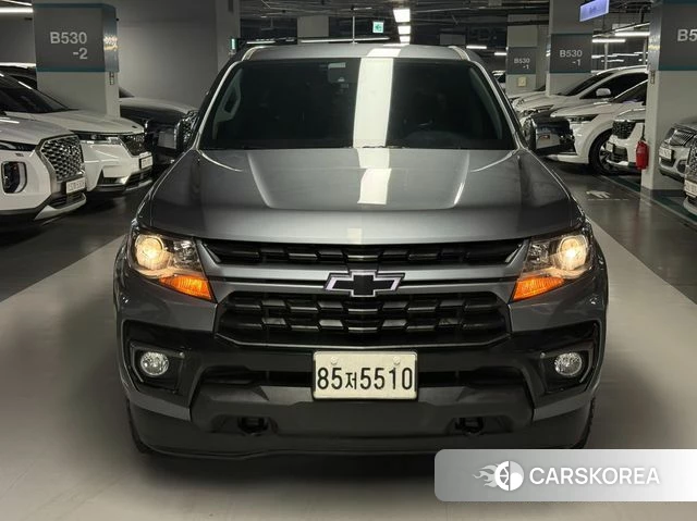 Chevrolet (GM Daewoo) Real New Colorado 2020 Серебристо-серый из Кореи