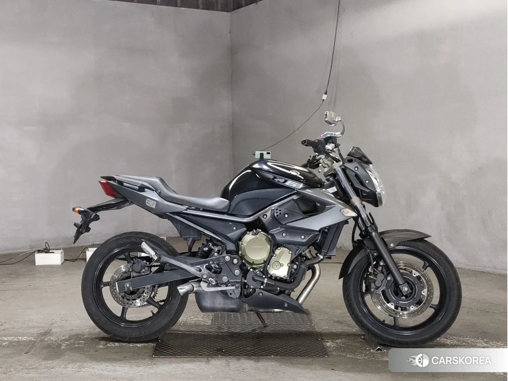 Проданный Yamaha XJ6N 2012 из Японии, фото 2