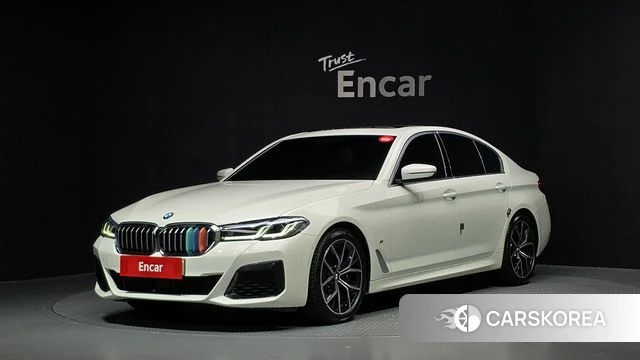 BMW 5 Series (G30) 2022 Белый из Кореи