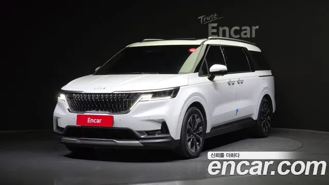 Kia Carnival 4th generation 2022 Белый из Кореи