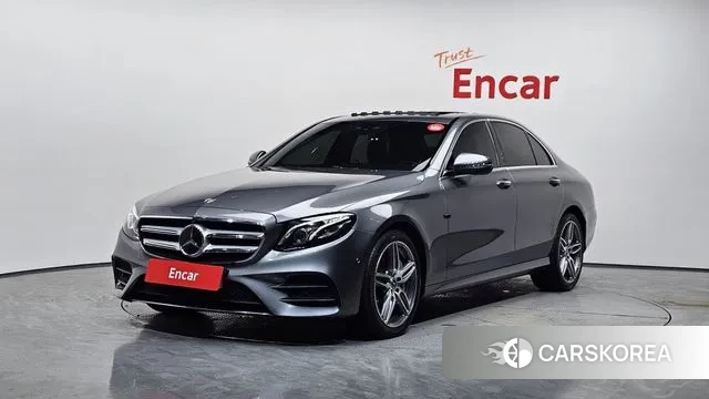 Mercedes-Benz E-Class W213 2020 Серый из Кореи