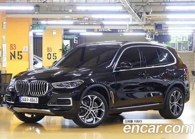 BMW X5 (G05) 2023 Черный из Кореи