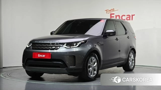 Land Rover Discovery 5 2019 Серый из Кореи