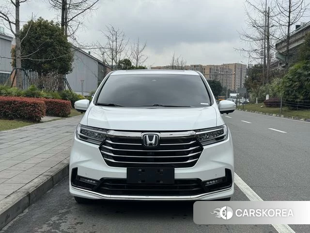 Honda Odyssey 2022 Белый из Китая