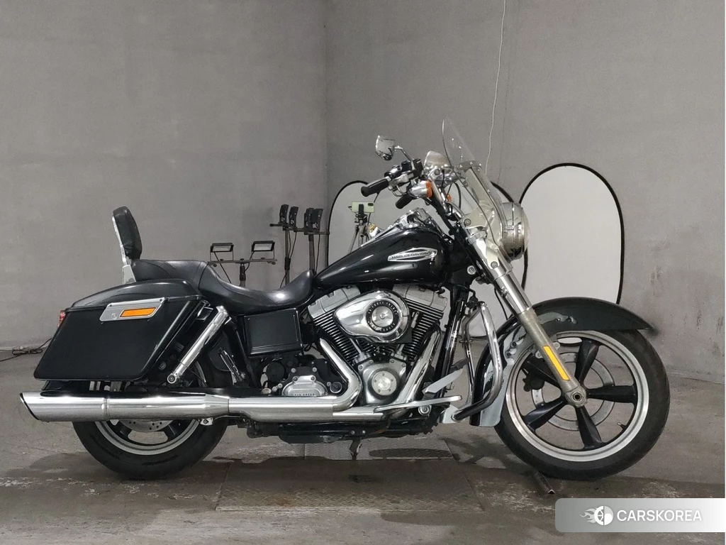 Проданный Harley-Davidson DYNA SWITCHBACK FLD1580 2012 из Японии, фото 2