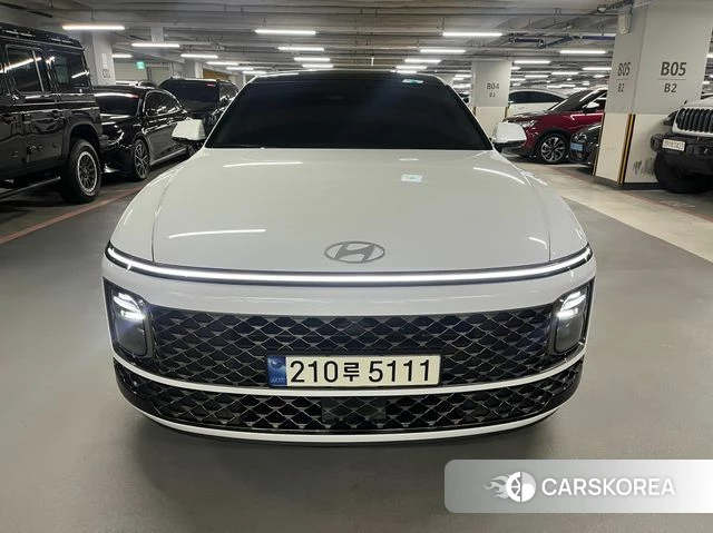 Hyundai Grandeur Hybrid (GN7) 2024 Белый из Кореи