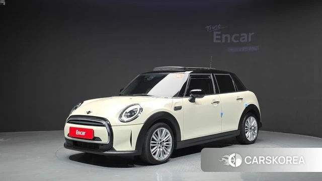 Mini Cooper 2022 Жемчужный цвет из Кореи