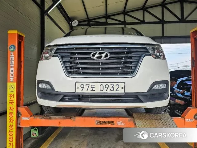 Hyundai The New Grand Starex 2021 Белый из Кореи