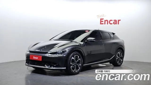 Kia EV6 2023 Серый из Кореи