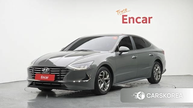 Hyundai Sonata (DN8) 2020 Серебристо-серый из Кореи