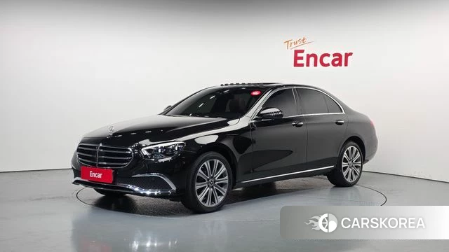 Mercedes-Benz E-Class W213 2023 Черный из Кореи