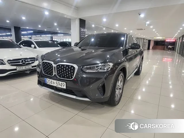 BMW X4 (G02) 2023 Черный из Кореи