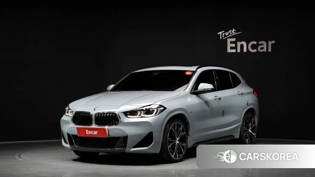 BMW X2 (F39) 2022 Светло-серебряный цвет из Кореи