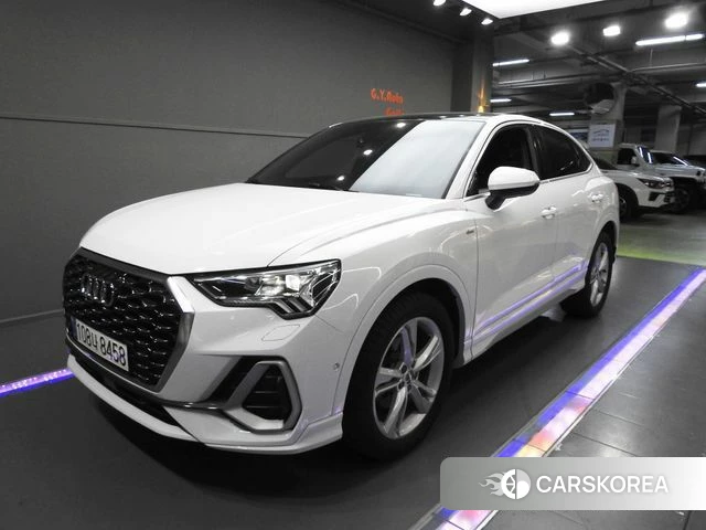 Audi Q3 (F3) 2020 Белый из Кореи