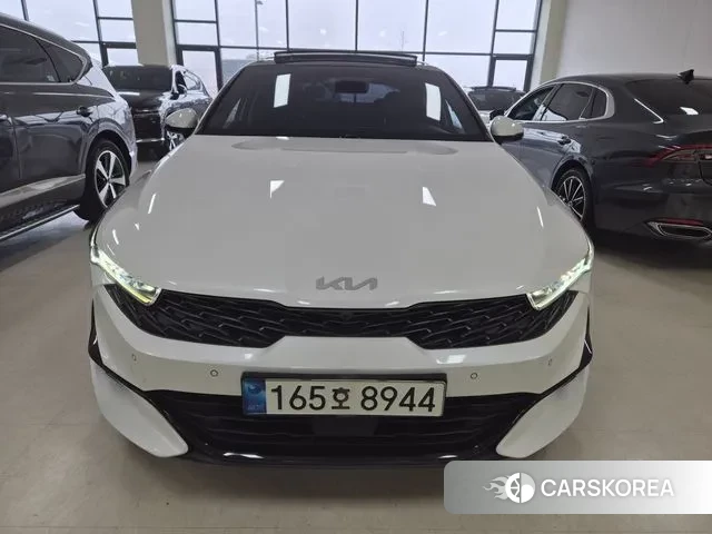 Kia K5 3rd generation 2022 Белый из Кореи