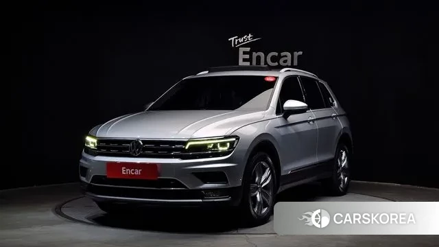 Volkswagen Tiguan second Generation 2018 Серебряный из Кореи