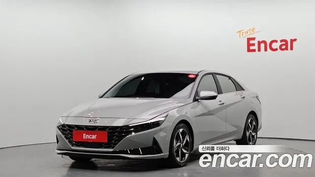 Hyundai Avante (CN7) 2022 Серебристо-серый из Кореи