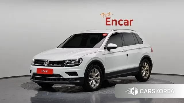 Volkswagen Tiguan second Generation 2020 Белый из Кореи