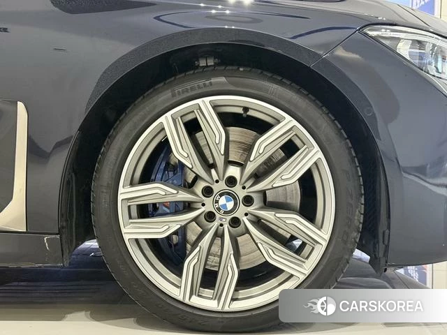 BMW 7 series 2021 Черный из Китая