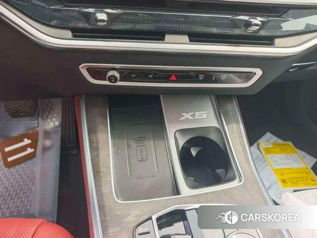 BMW X5 2026 Черный из Китая