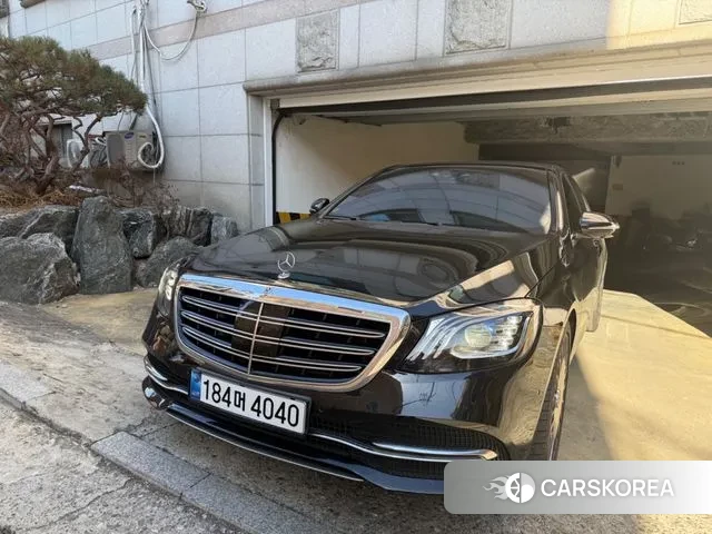 Mercedes-Benz S-Class W222 2019 Черный из Кореи