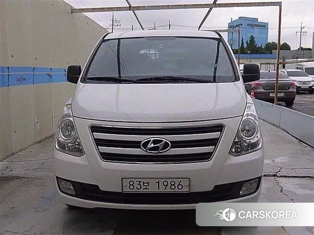 Hyundai The New Grand Starex 2018 Белый из Кореи