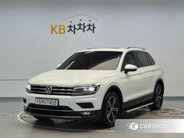 Volkswagen Tiguan second Generation 2020 Белый из Кореи