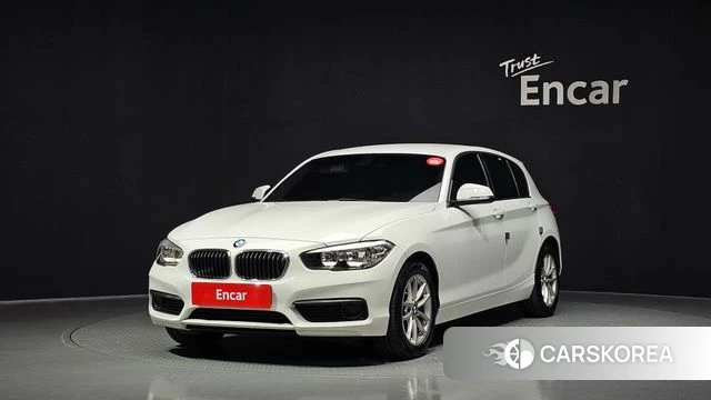 BMW 1 Series (F20) 2018 Белый из Кореи