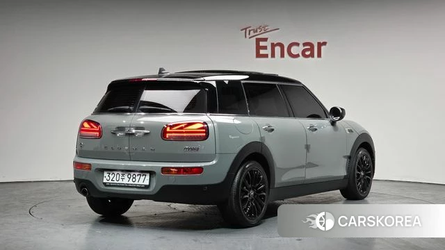 Mini Cooper Clubman 2021 Серебристо-серый из Кореи