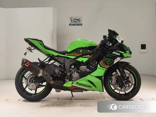 Kawasaki ZX-6R NINJA ABS 2023 из Японии, фото 2