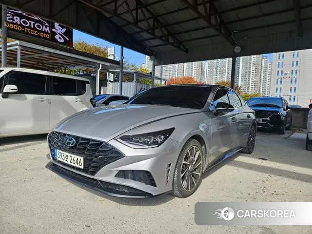 Hyundai Sonata (DN8) 2022 Серебряный из Кореи