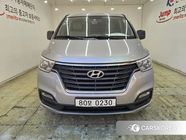 Hyundai The New Grand Starex 2018 Серебряный из Кореи