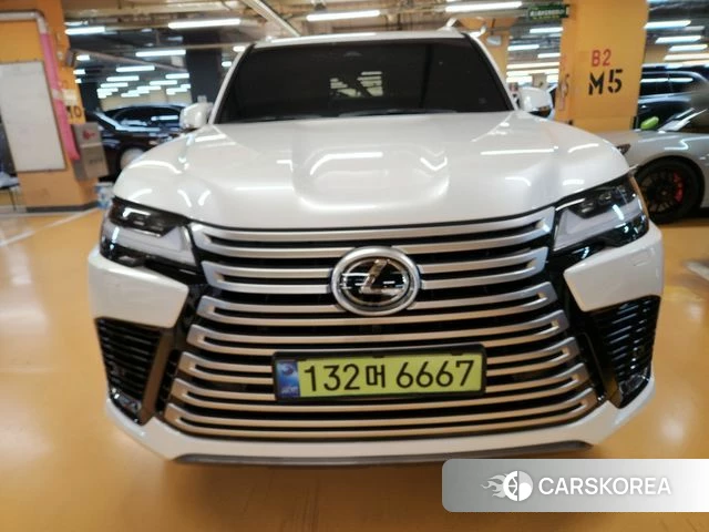 Lexus LX 4th Generation 2025 Жемчужный цвет из Кореи