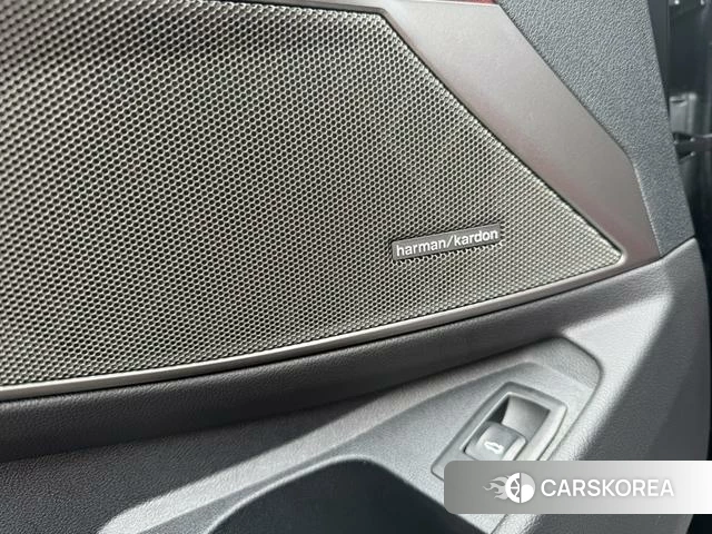 BMW 3 series 2021 Черный из Китая