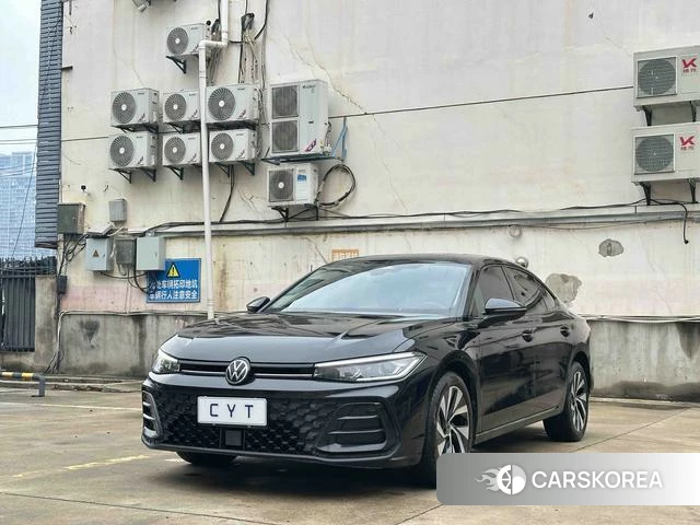 Volkswagen Passat 2024 Черный из Китая