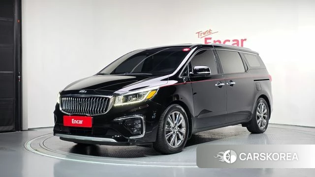 Kia The New Carnival 2018 Черный из Кореи