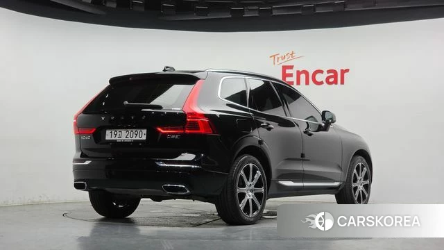 Volvo XC60 second Generation 2018 Черный из Кореи