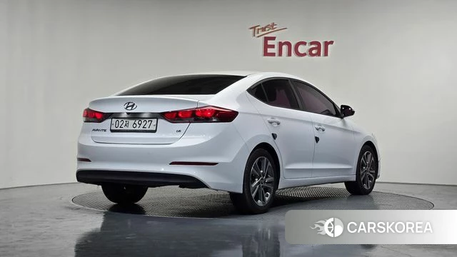 Hyundai Avante AD 2018 Белый из Кореи