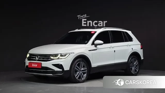 Volkswagen Tiguan second Generation 2022 Белый из Кореи