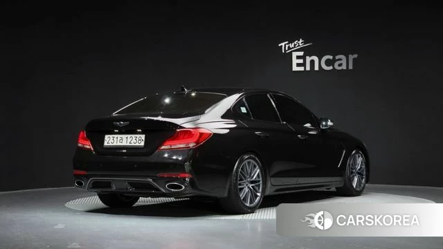 Genesis G70 2019 Черный из Кореи