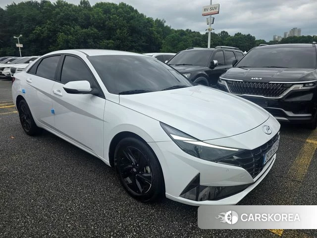 Hyundai Avante (CN7) 2023 Белый из Кореи