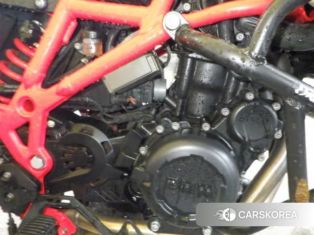 Engine photo