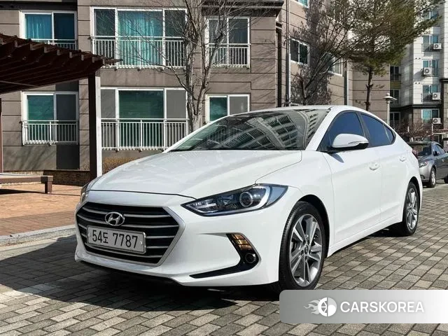Hyundai Avante AD 2018 Белый из Кореи