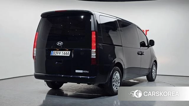 Hyundai Staria 2024 Черный из Кореи